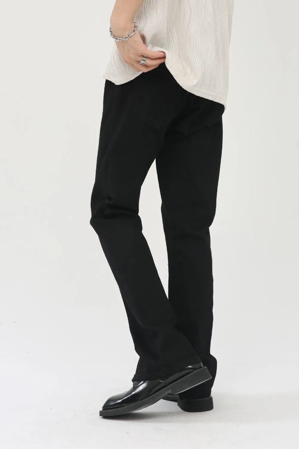 148ea989-8c1f-42eb-a9a1-e86f2c37e02e-Max